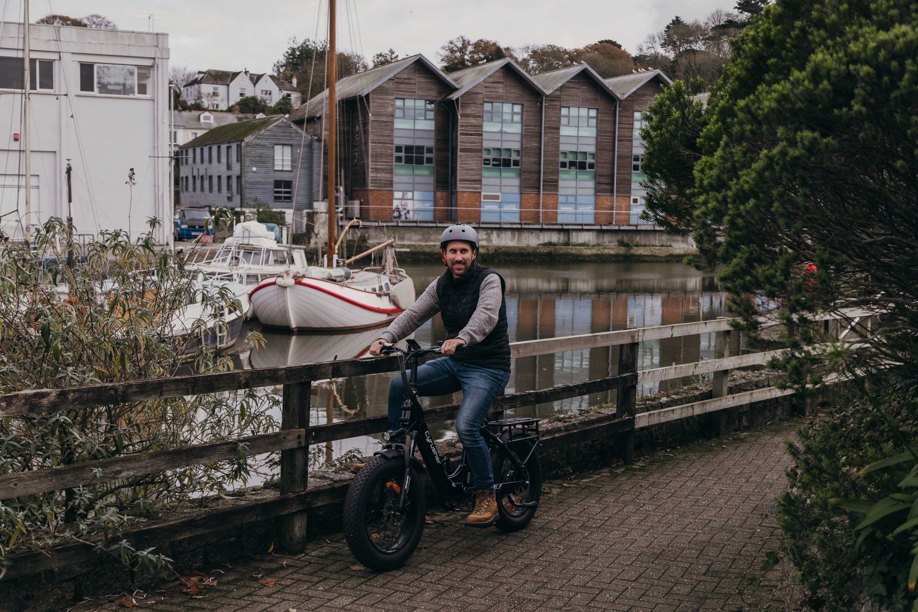 Einfache Tipps für einen entspannteren Arbeitsweg mit dem E-Bike