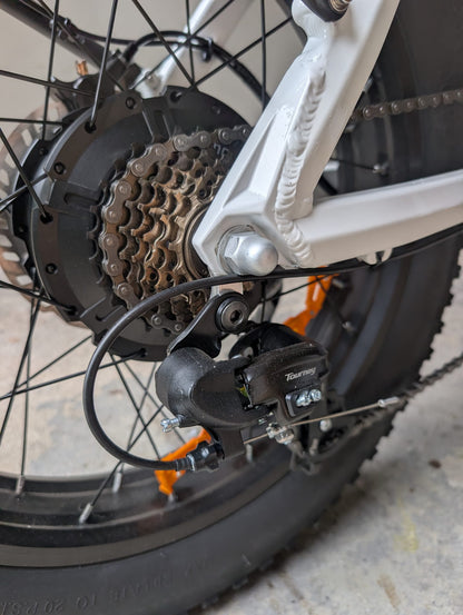 Cyrusher Vorführmodell - Fast neuwertig!